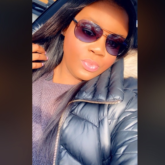 Meet your Posher, Posh - Picture 1 of 1